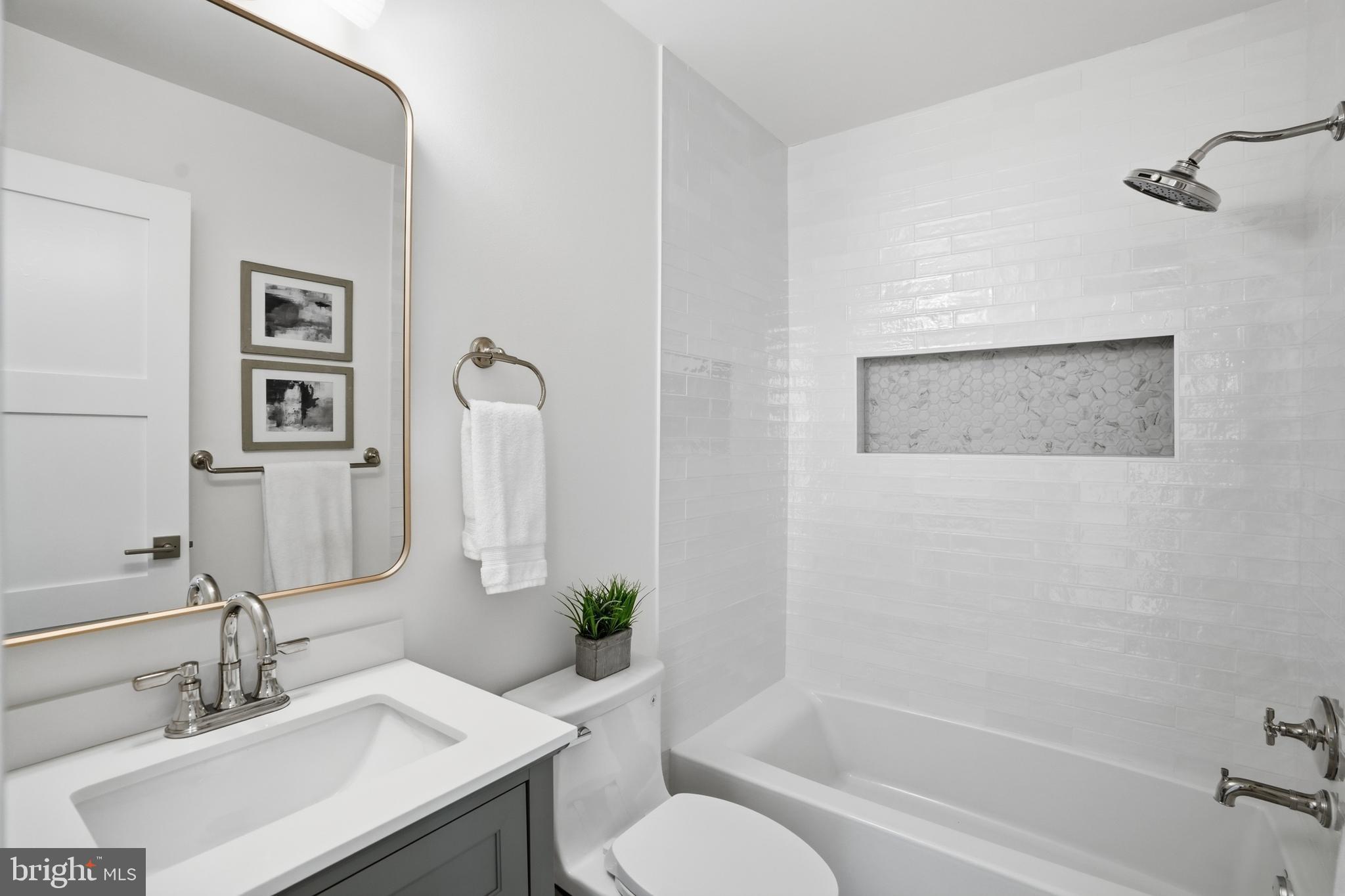 9077 BROOK FORD ROAD