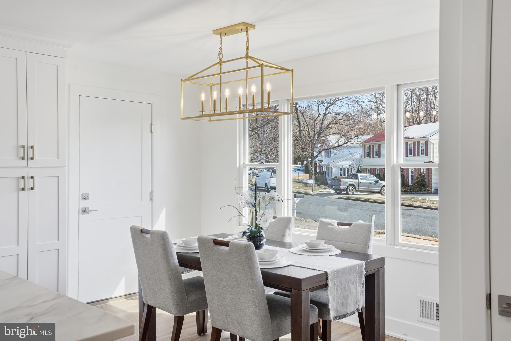 9077 BROOK FORD ROAD