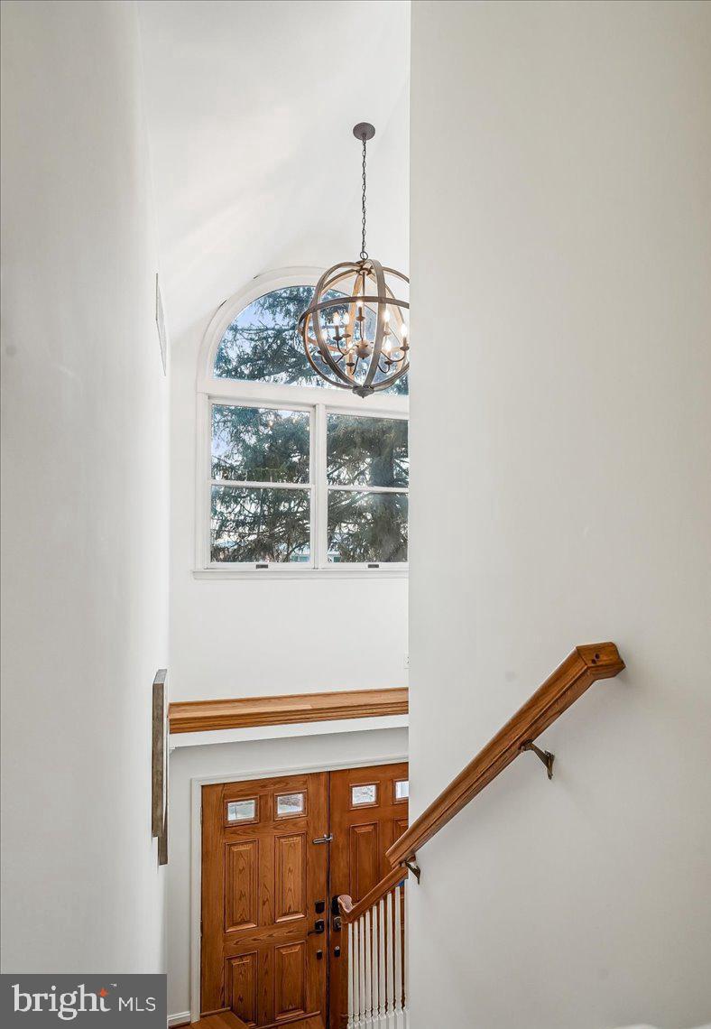 6215 EDISON DRIVE