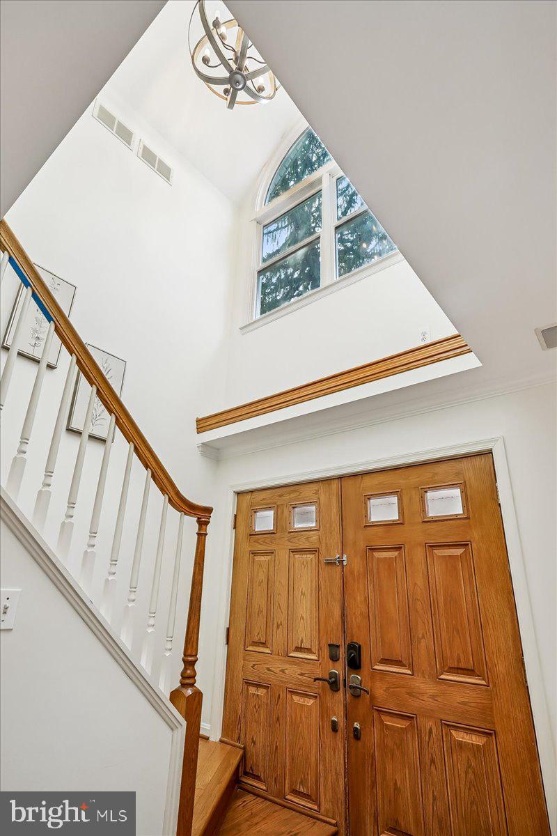 6215 EDISON DRIVE