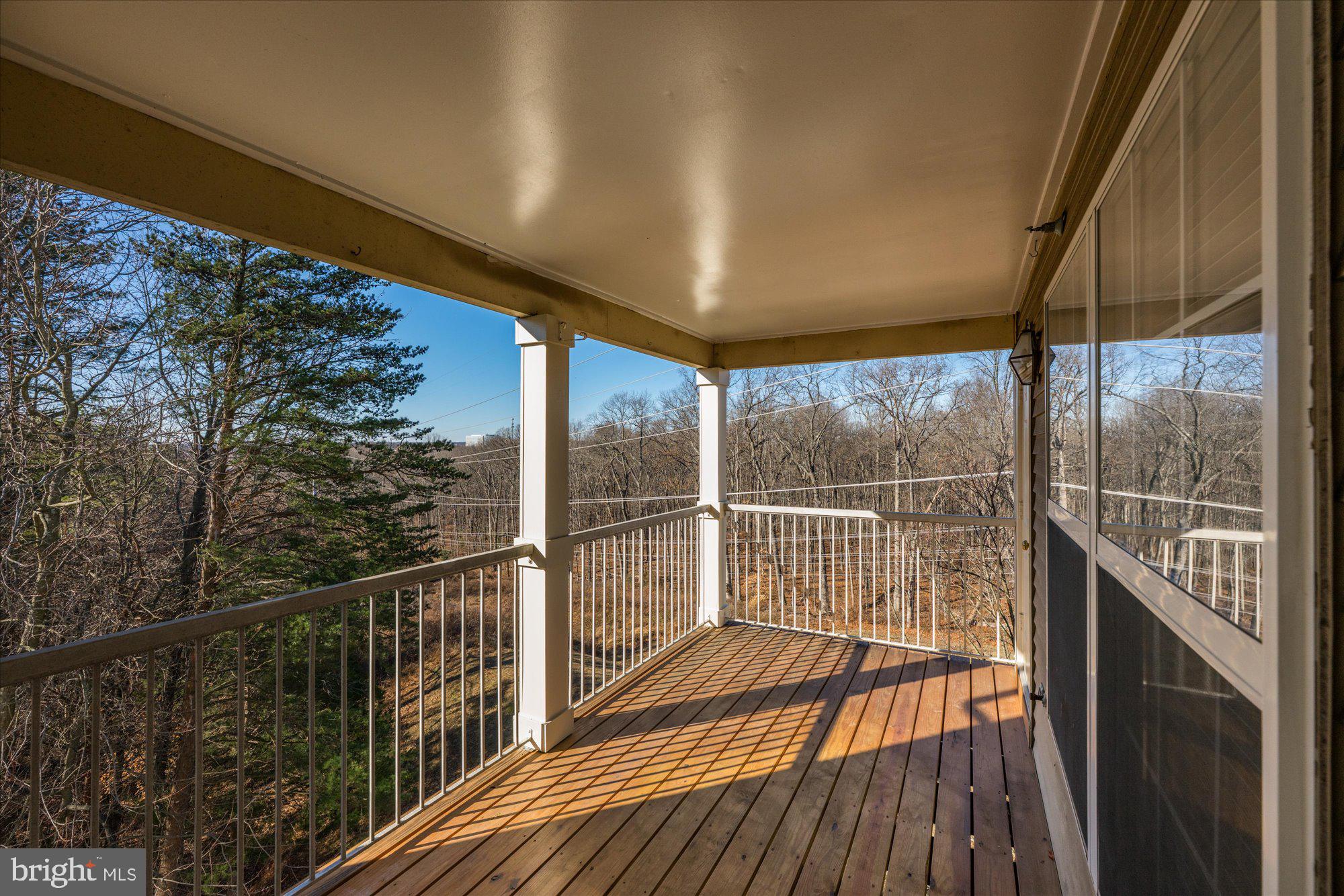 6613 NETTIES LANE N N