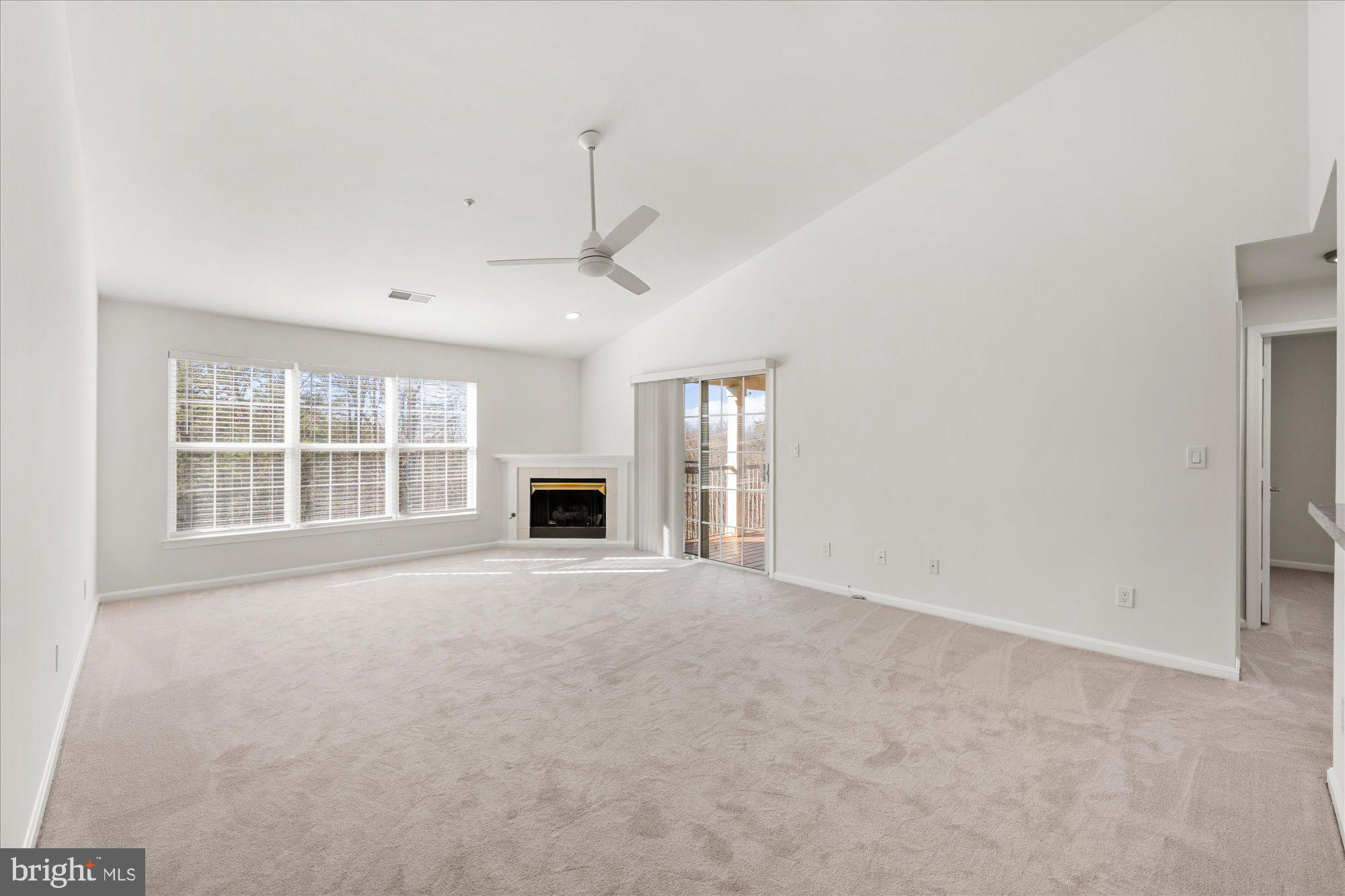 6613 NETTIES LANE N N