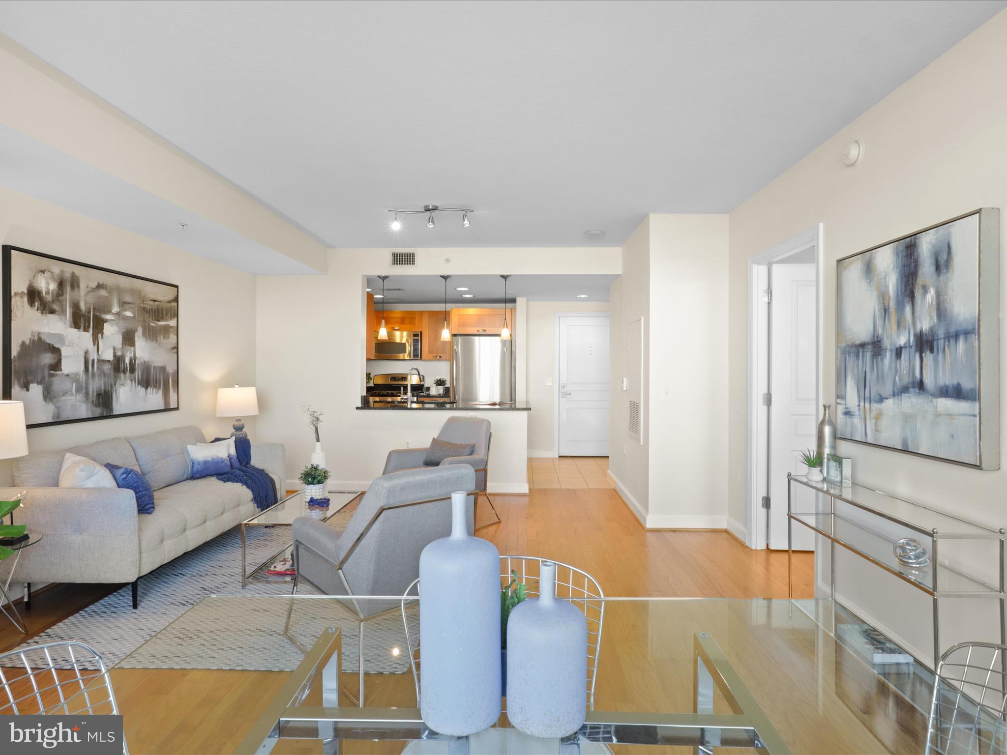 2451 MIDTOWN AVENUE 921