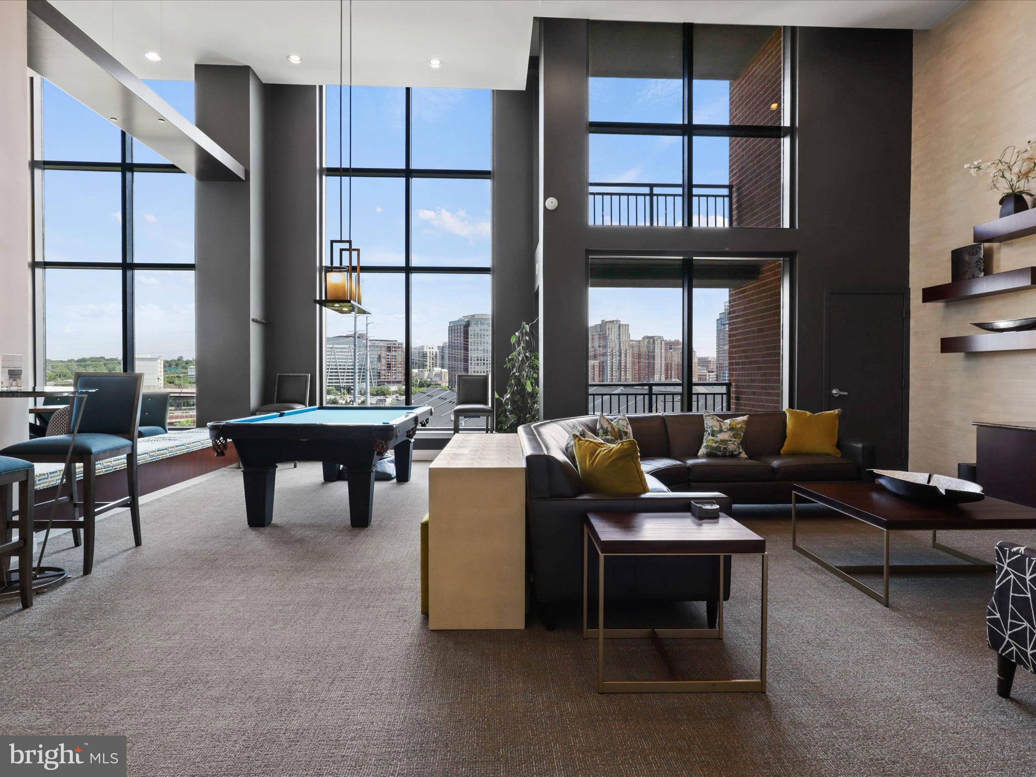 2451 MIDTOWN AVENUE 921