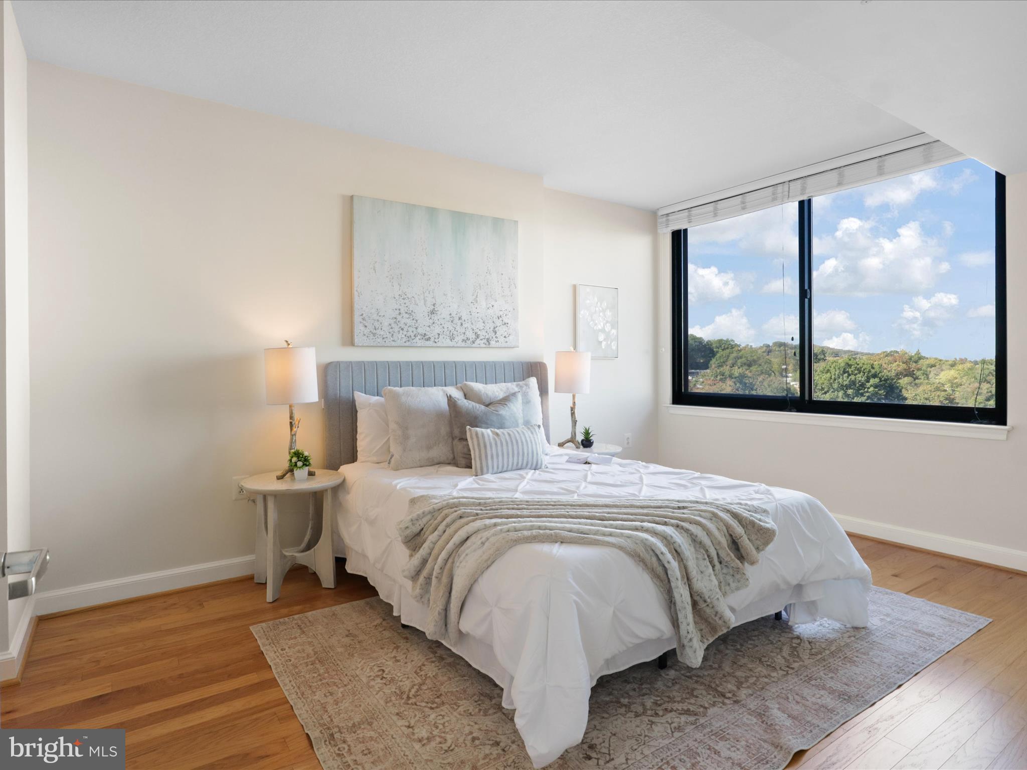 2451 MIDTOWN AVENUE 921