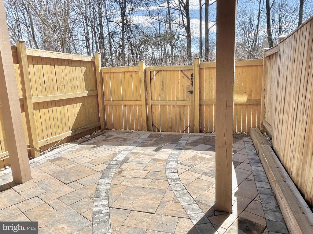 4141 PLEASANT MEADOW COURT 93D