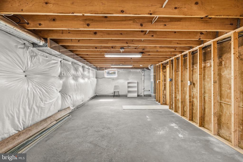 4035 TAYLOR DRIVE