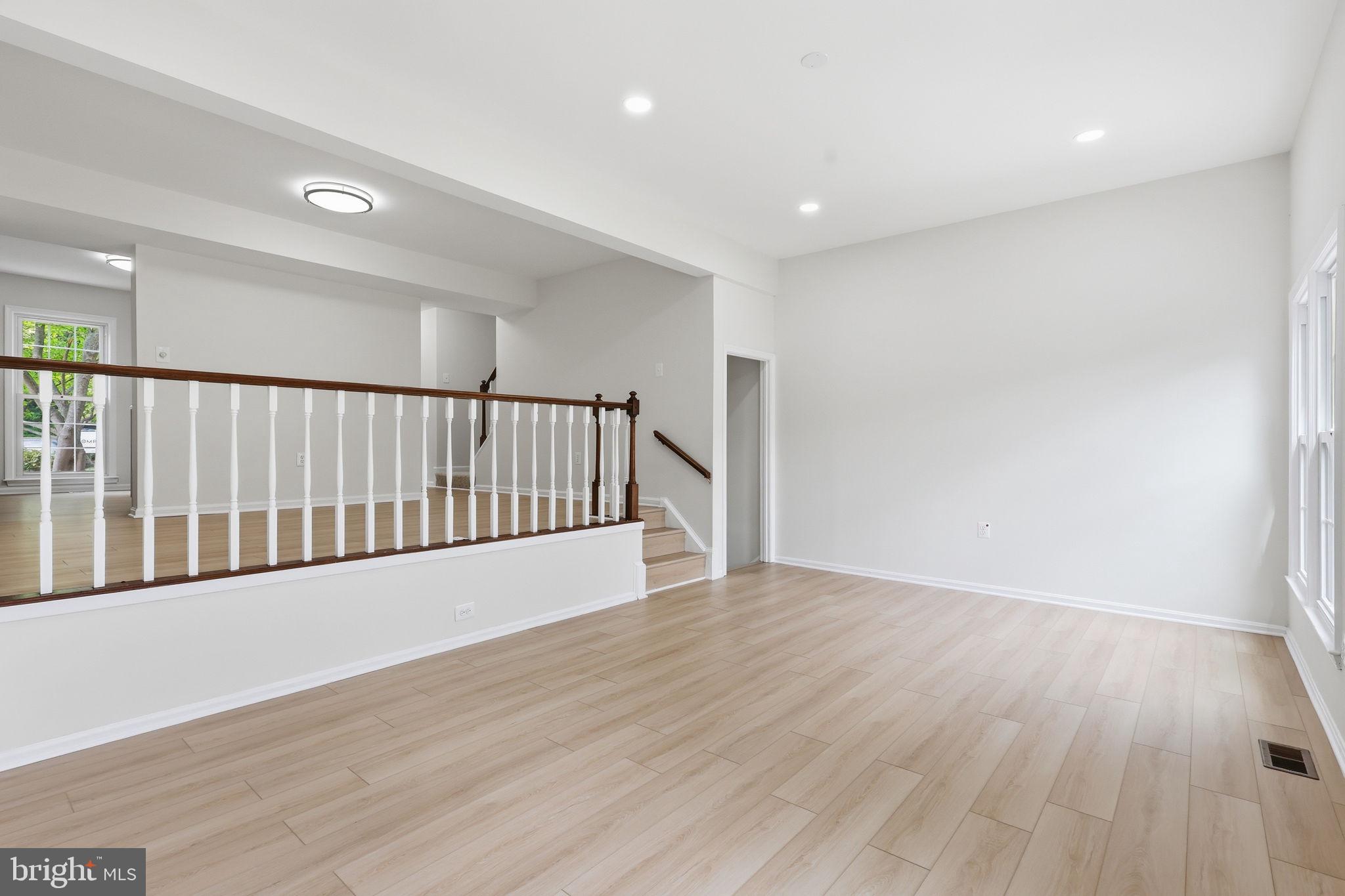 2151 GREENKEEPERS COURT