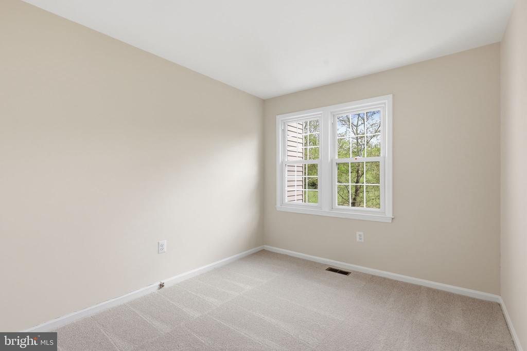 2151 GREENKEEPERS COURT