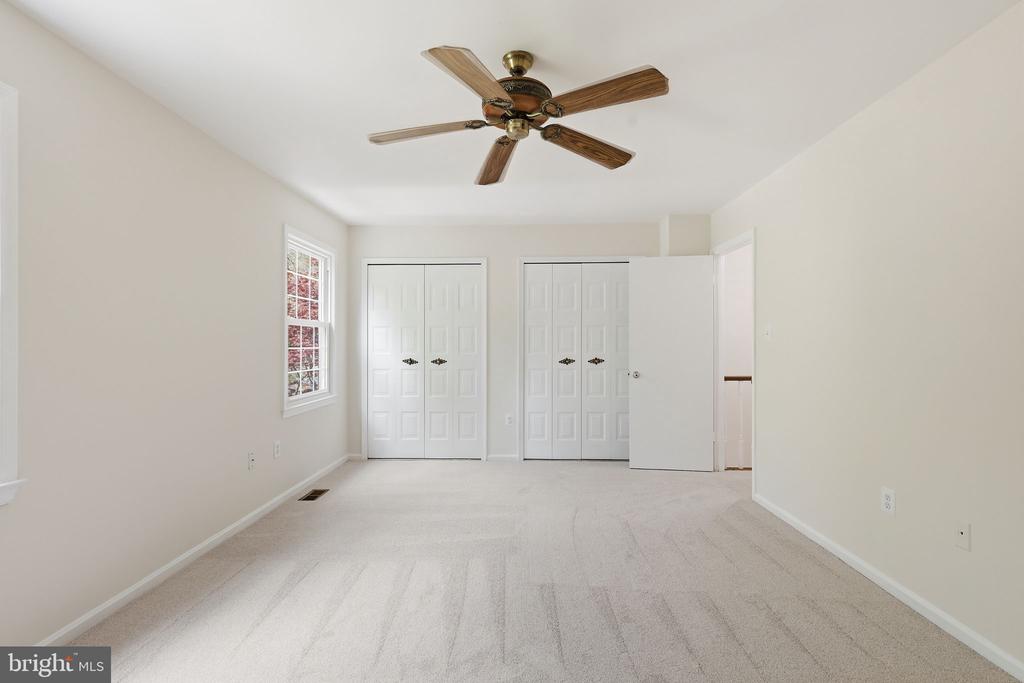 2151 GREENKEEPERS COURT