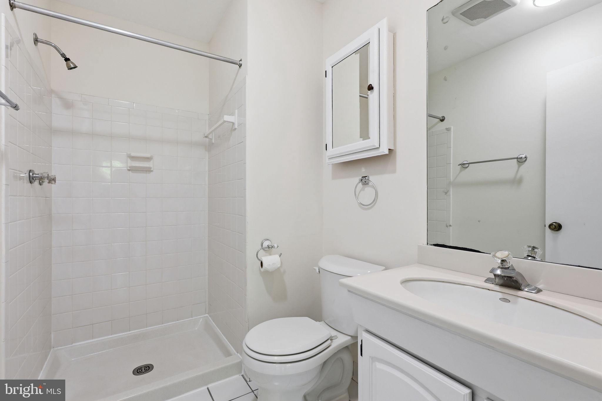 2151 GREENKEEPERS COURT
