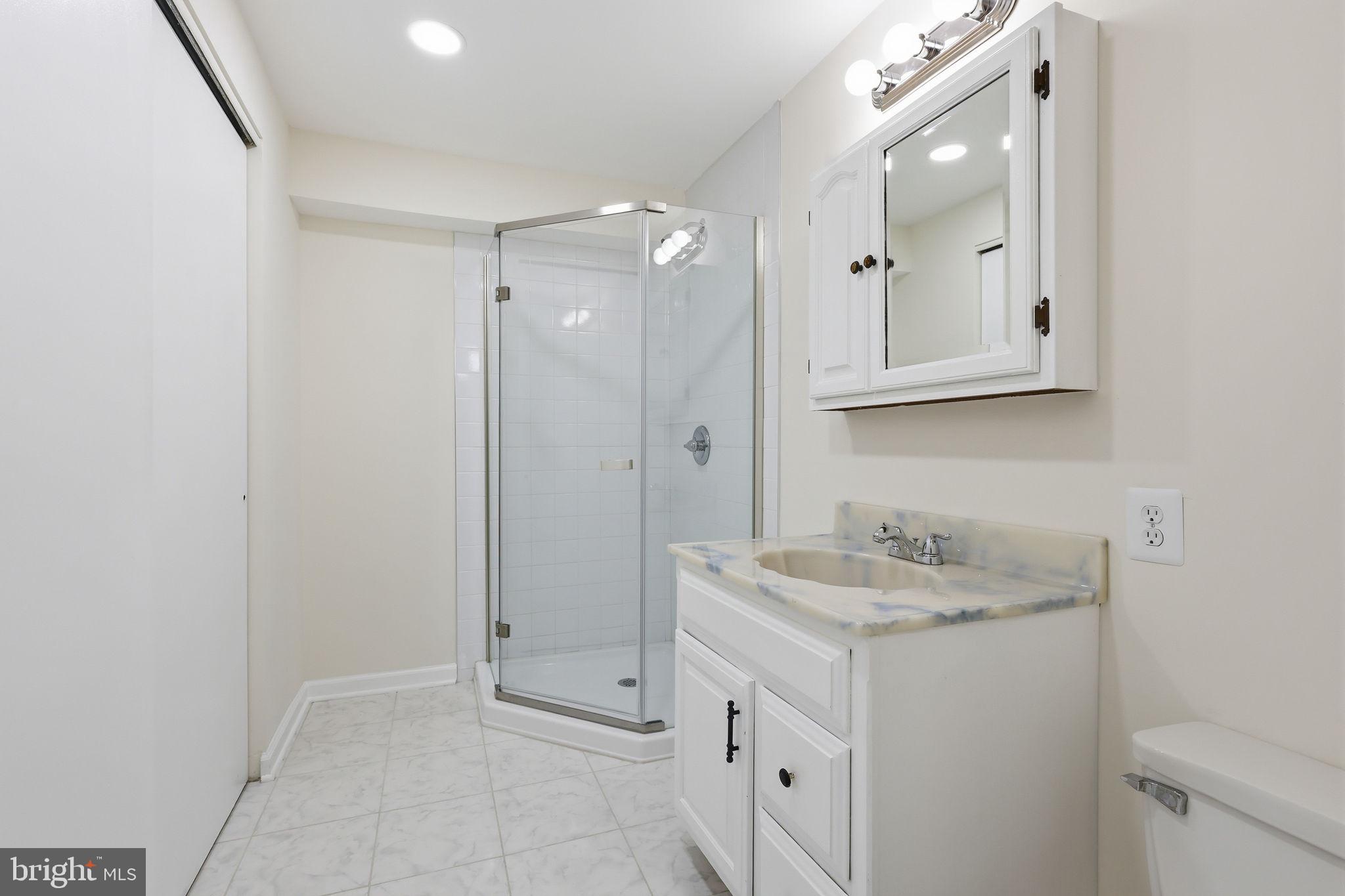 2151 GREENKEEPERS COURT