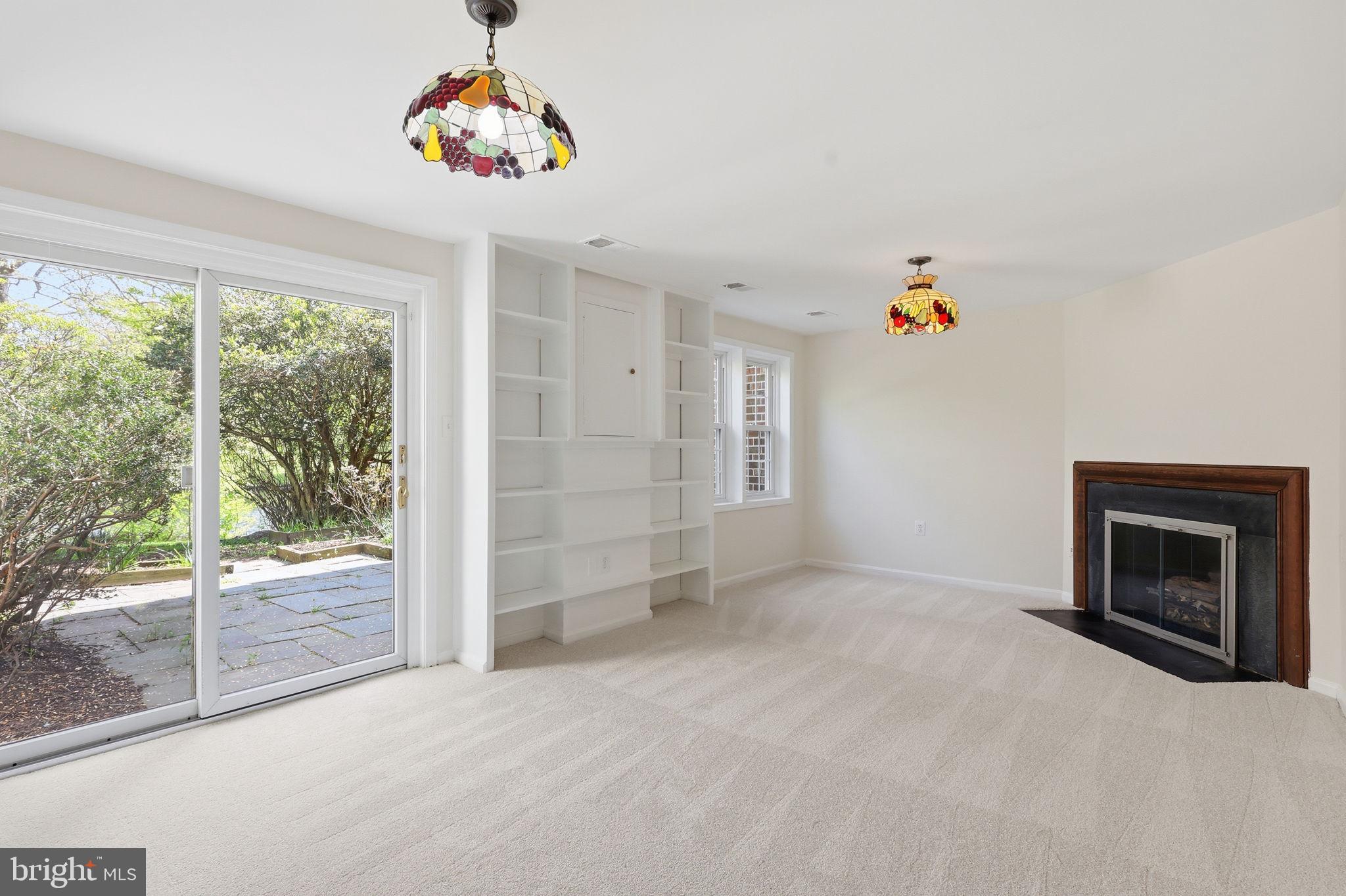 2151 GREENKEEPERS COURT