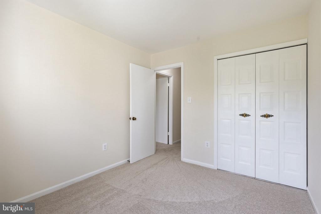 2151 GREENKEEPERS COURT