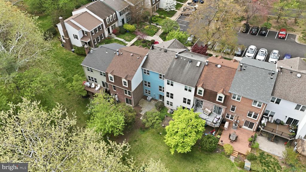 2151 GREENKEEPERS COURT