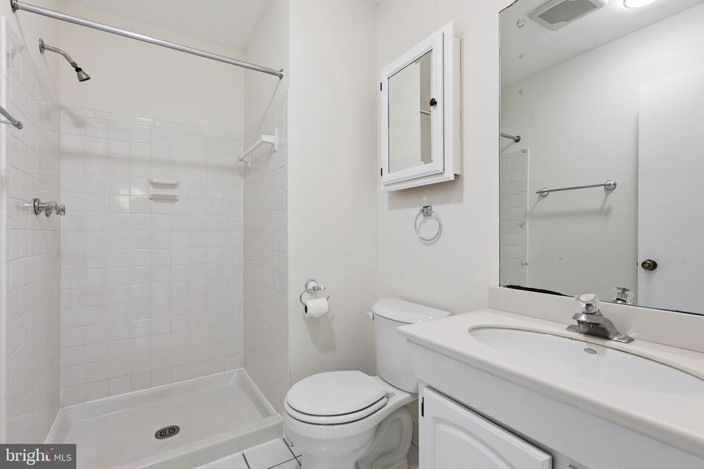 2151 GREENKEEPERS COURT