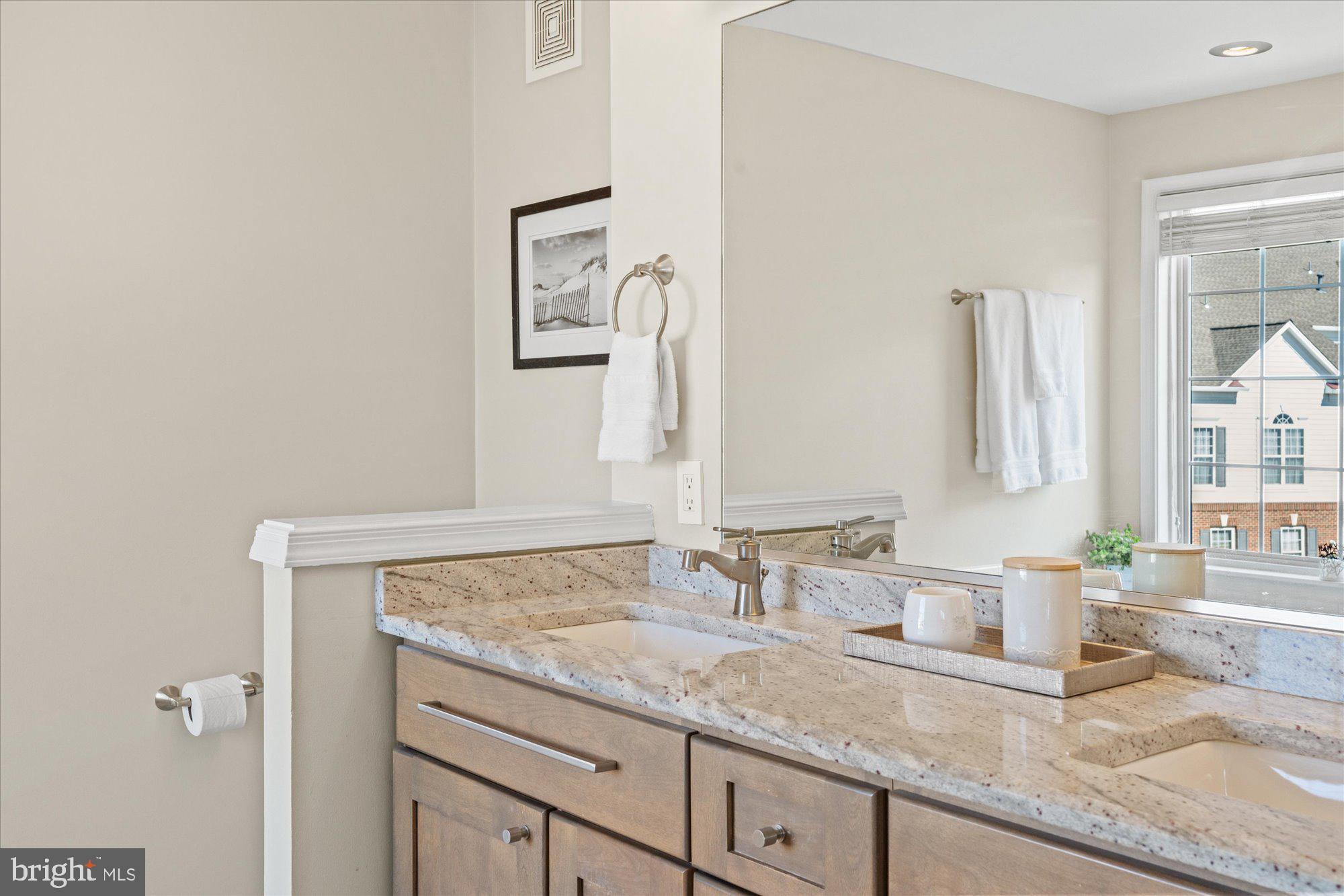 5310-C BIRDS VIEW LANE 7