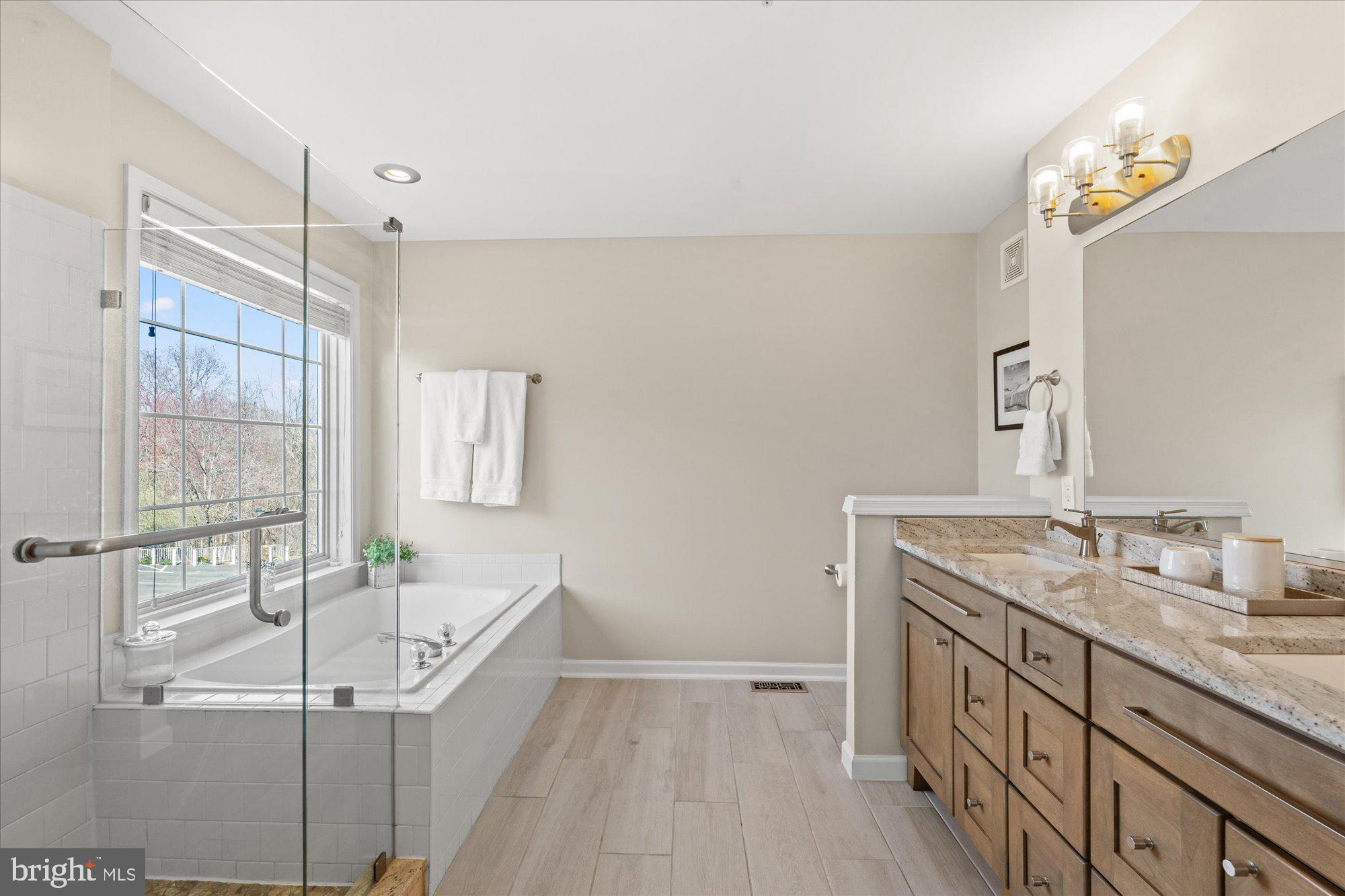 5310-C BIRDS VIEW LANE 7