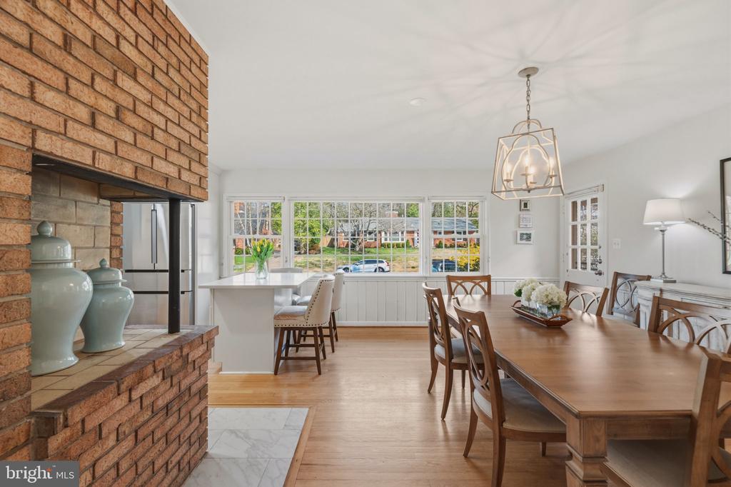 7215 MARINE DRIVE