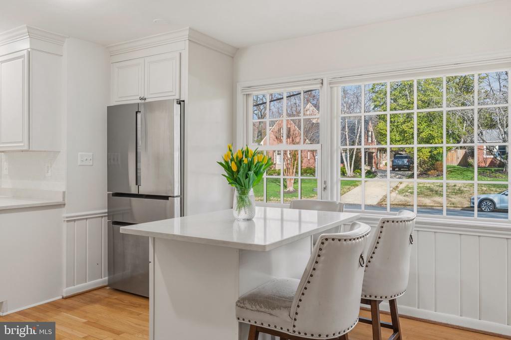7215 MARINE DRIVE