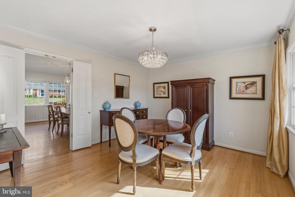 7215 MARINE DRIVE