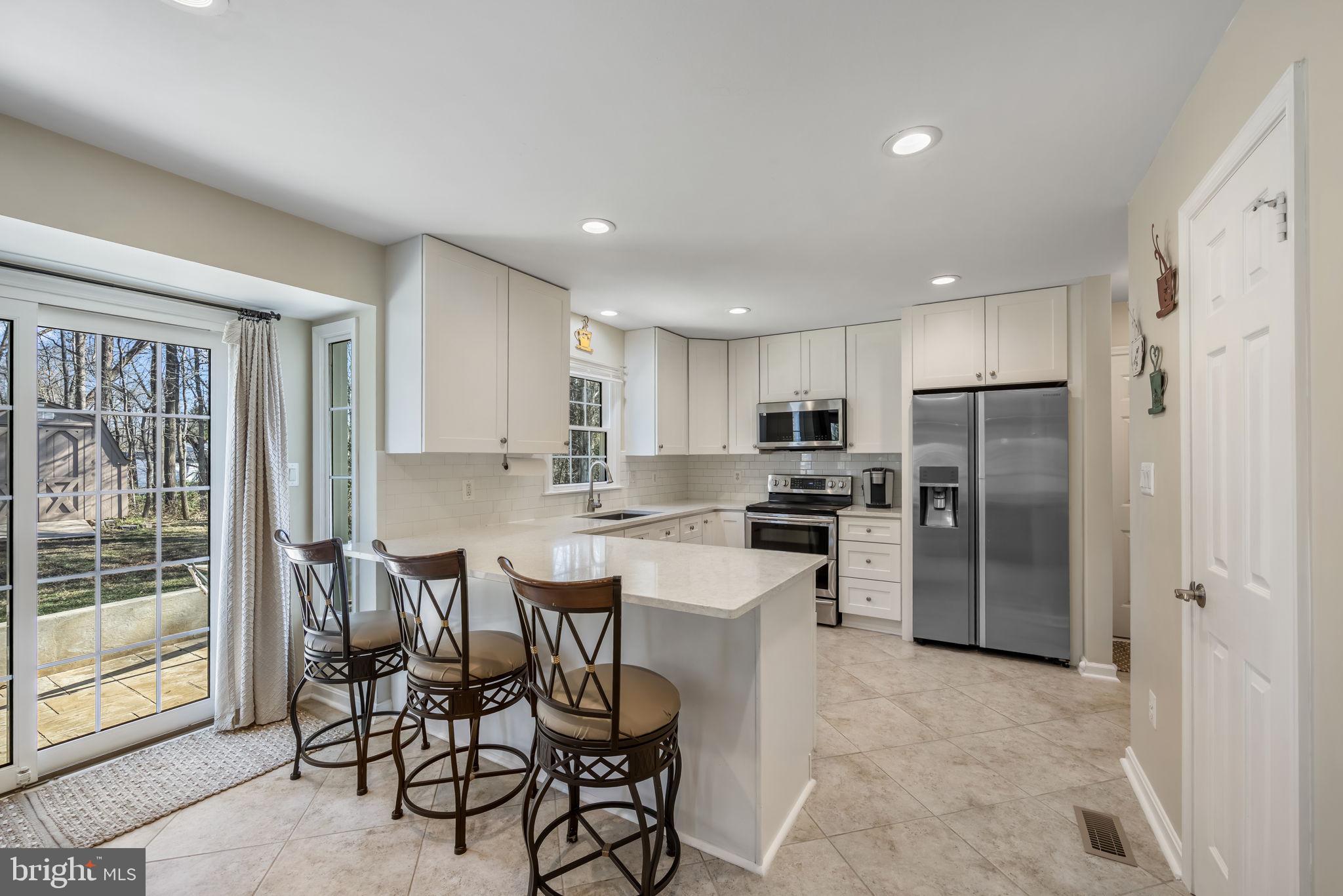 8504 SILVERDALE ROAD