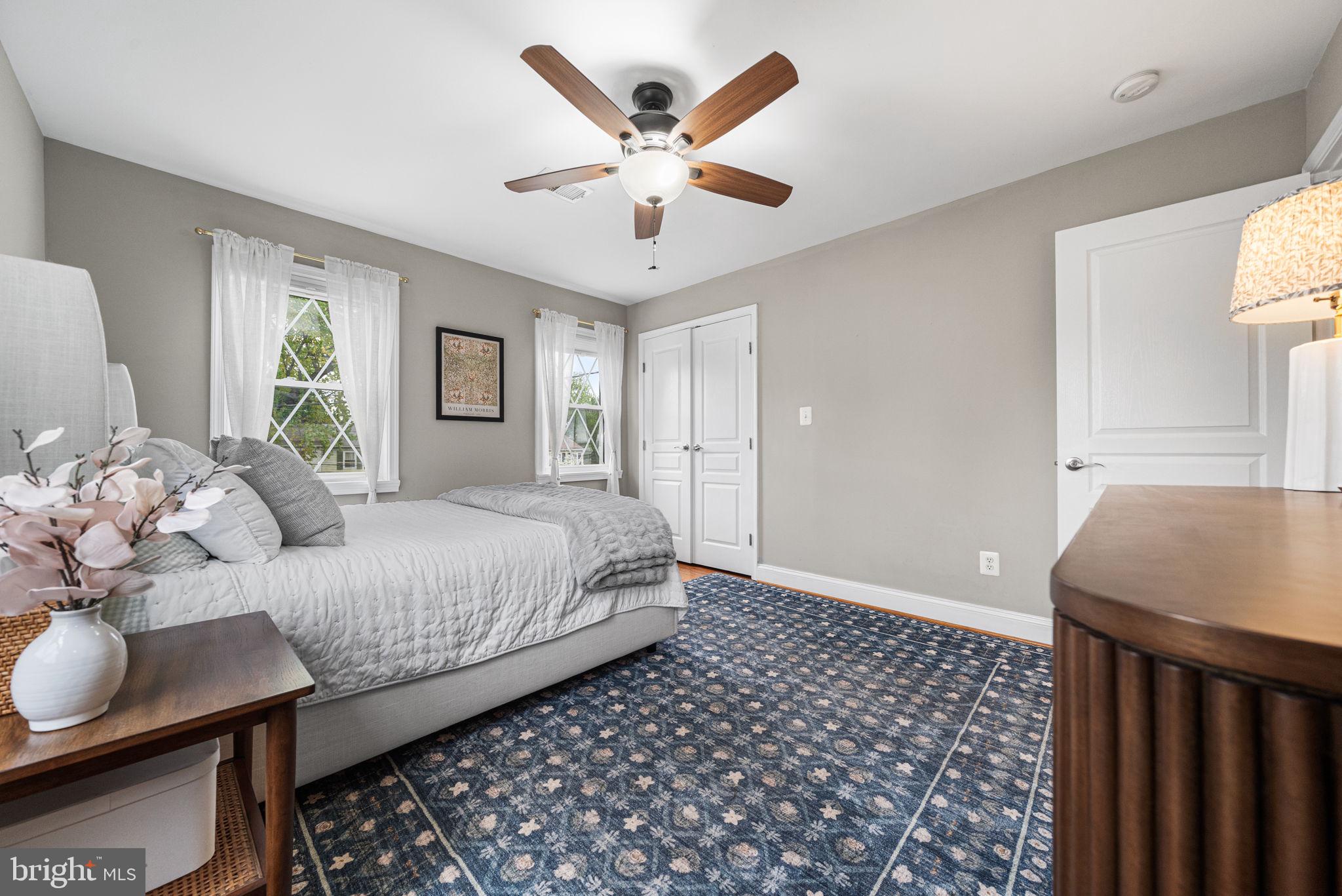 2253 ROANOKE DRIVE