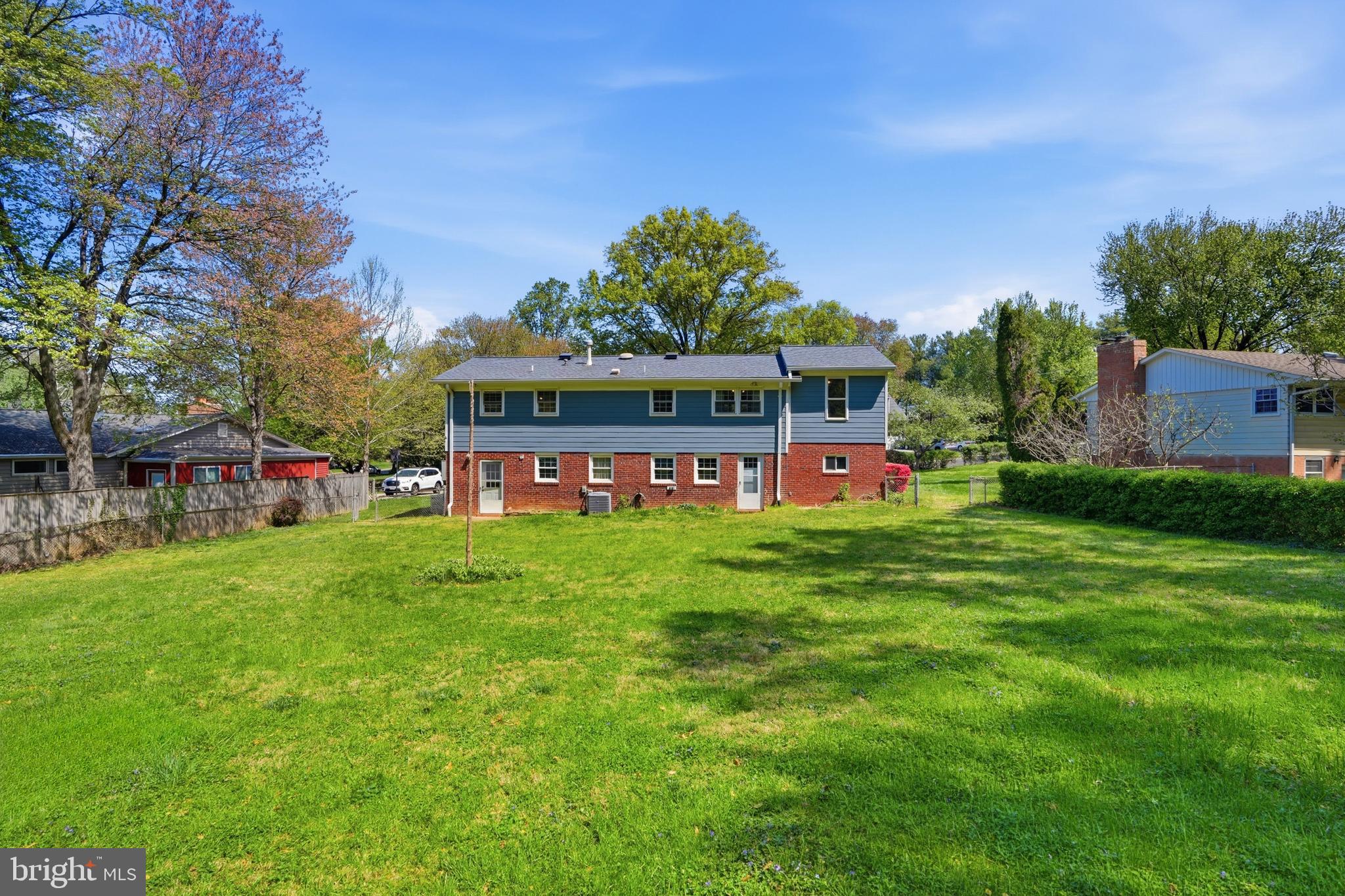 6917 JENKINS LANE