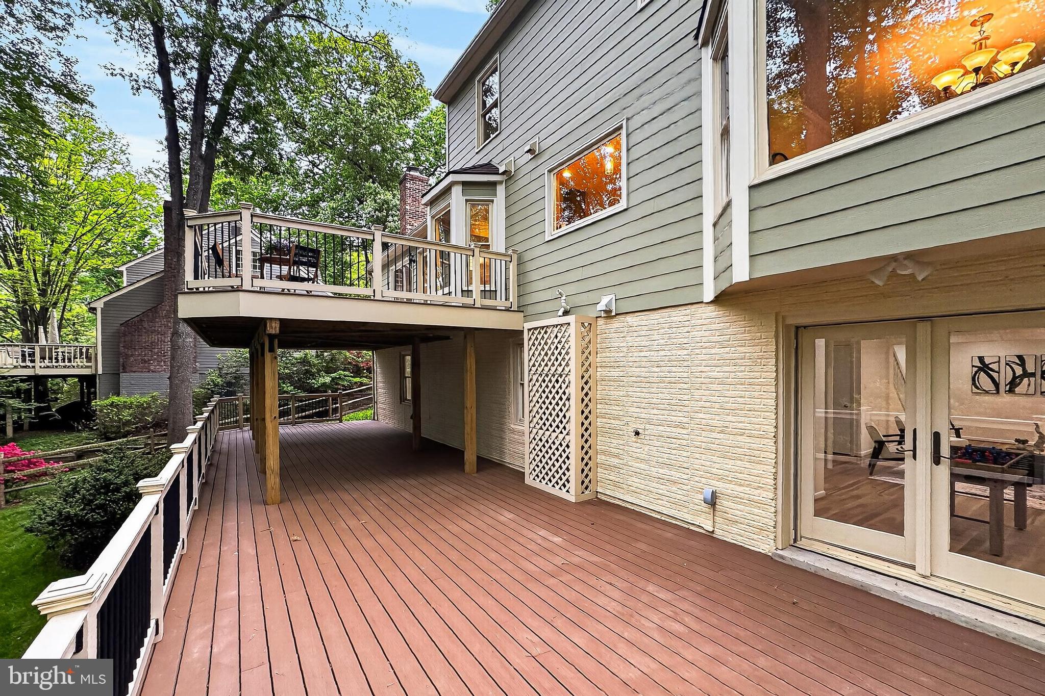 1563 HARPERS COVE LANE