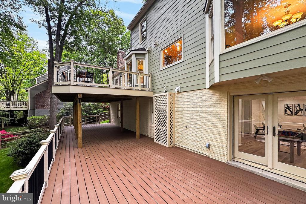 1563 HARPERS COVE LANE