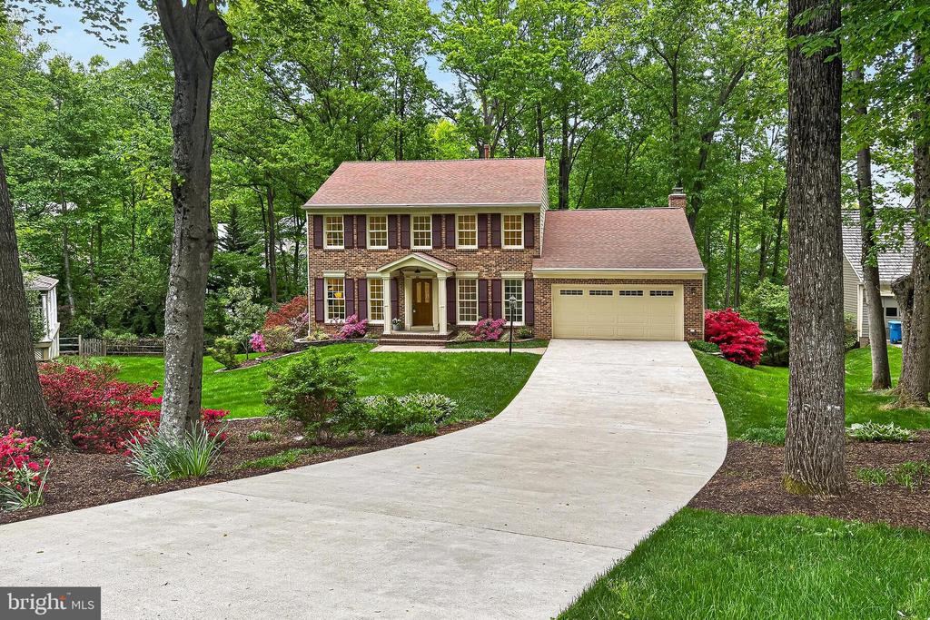 1563 HARPERS COVE LANE