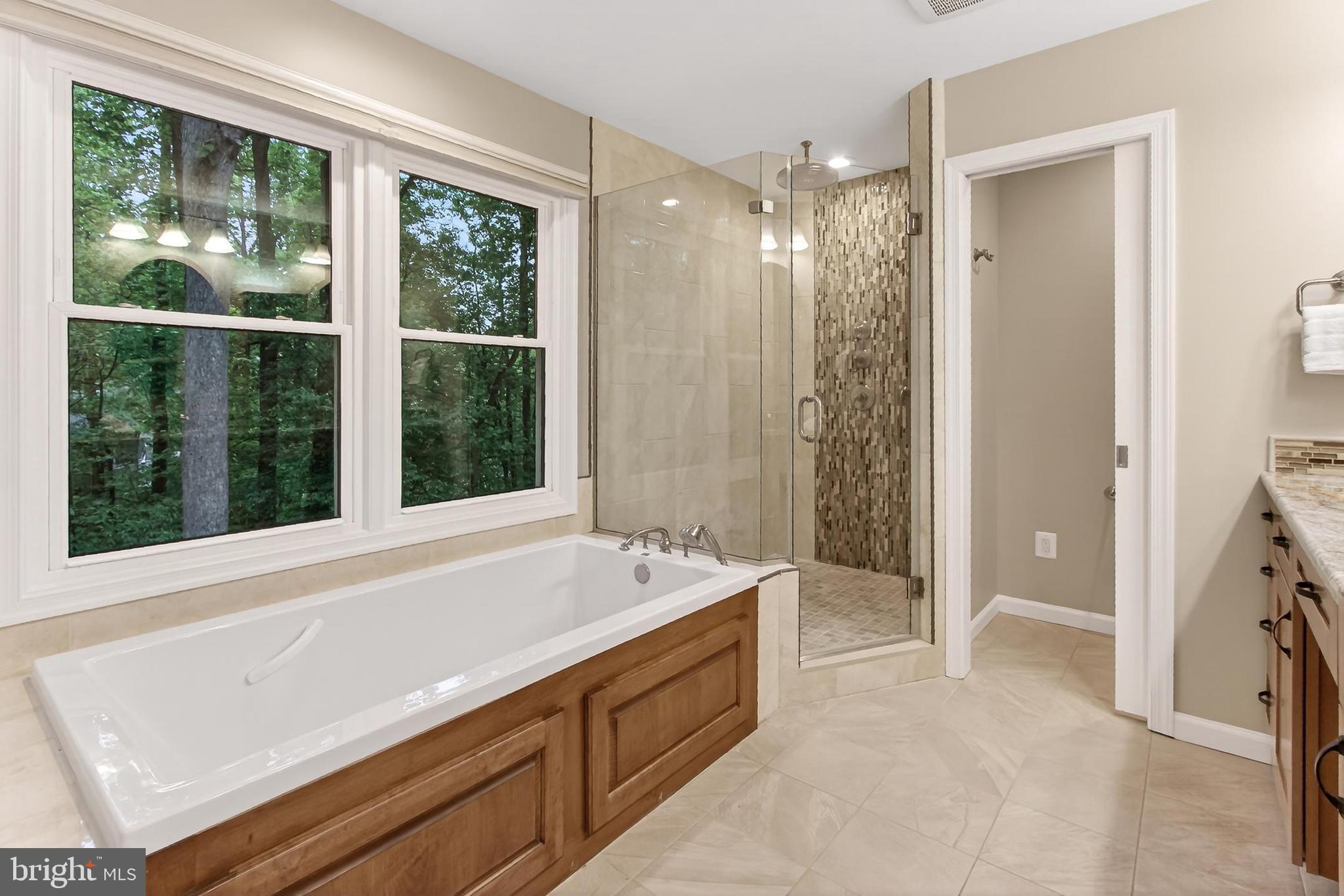 1563 HARPERS COVE LANE