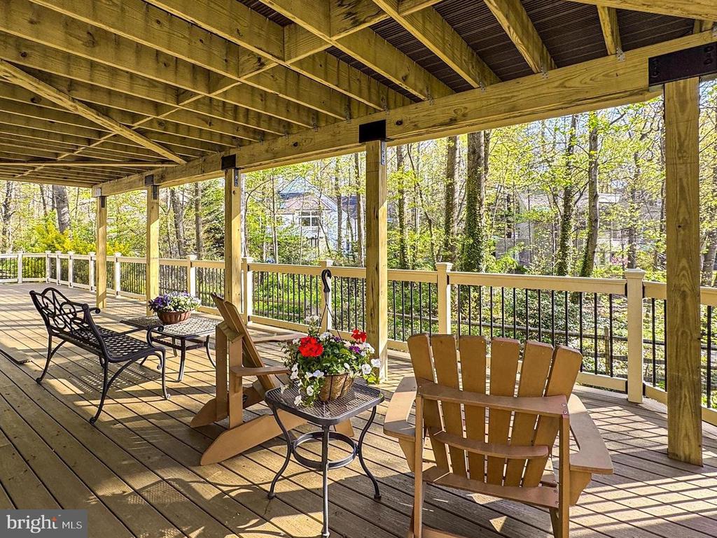 1563 HARPERS COVE LANE