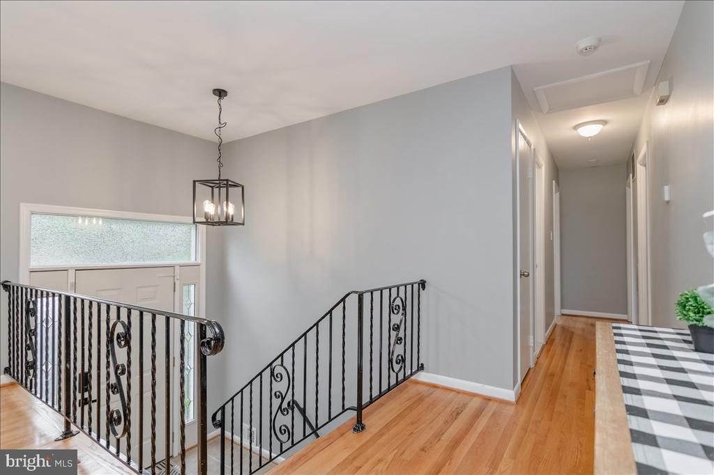 3428 RAMSGATE TERRACE