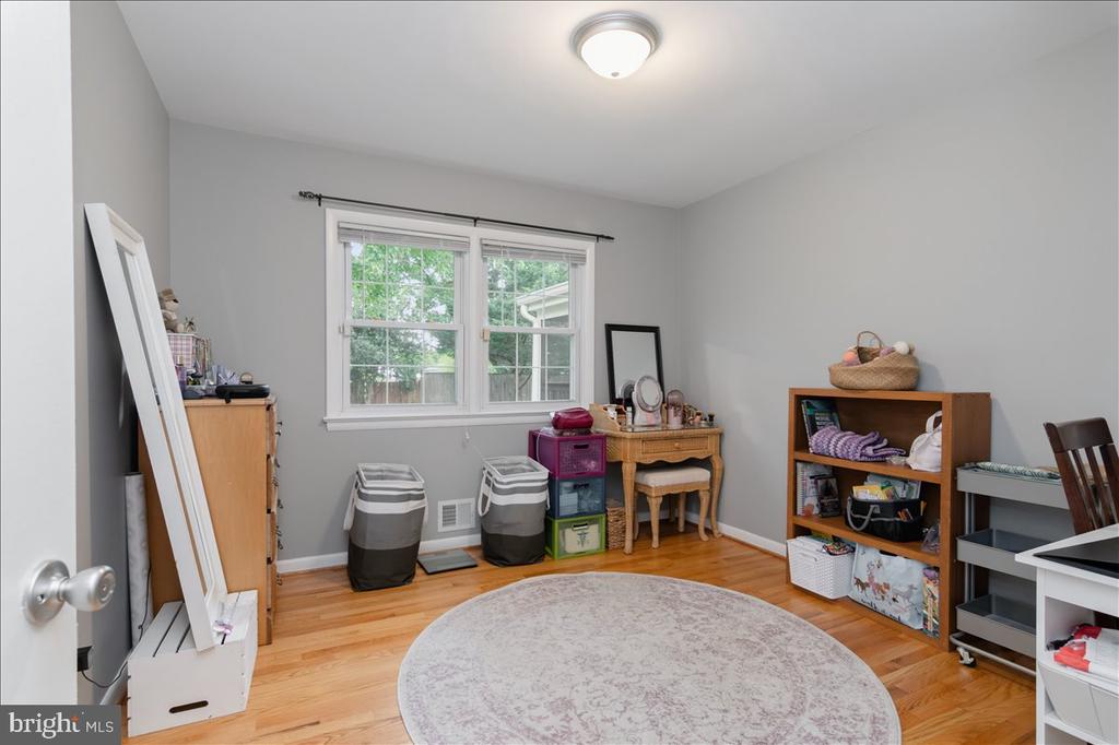 3428 RAMSGATE TERRACE
