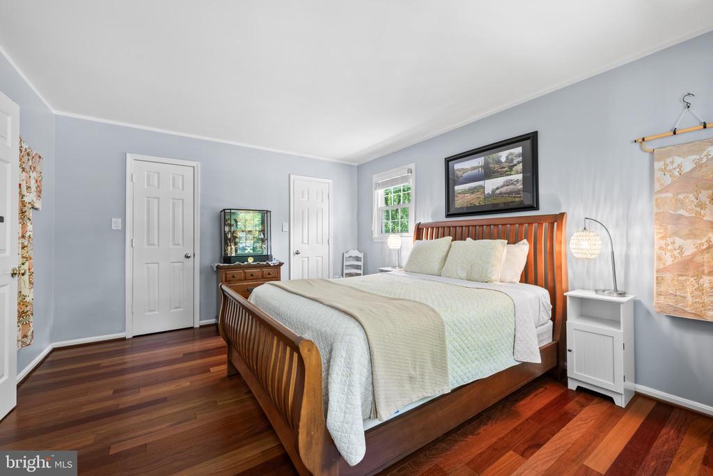 7362 CLIFTON ROAD