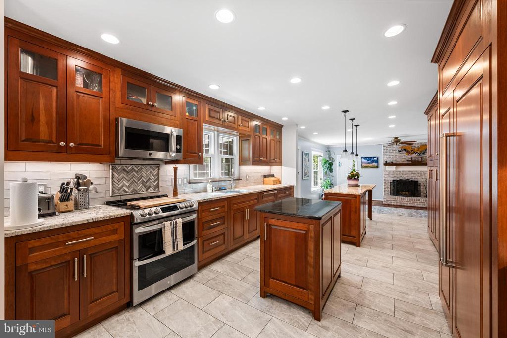 7362 CLIFTON ROAD