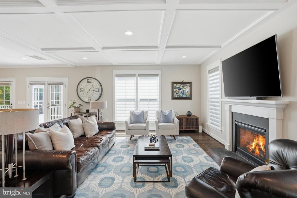 6365 VERDE COURT