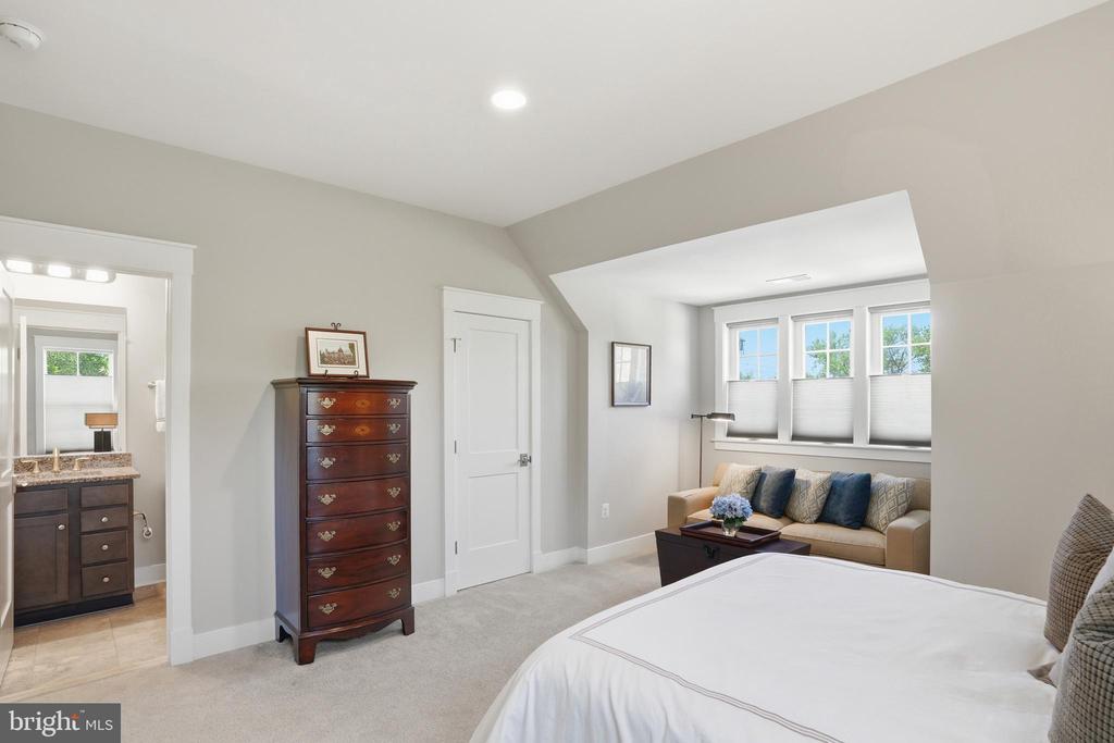 6365 VERDE COURT