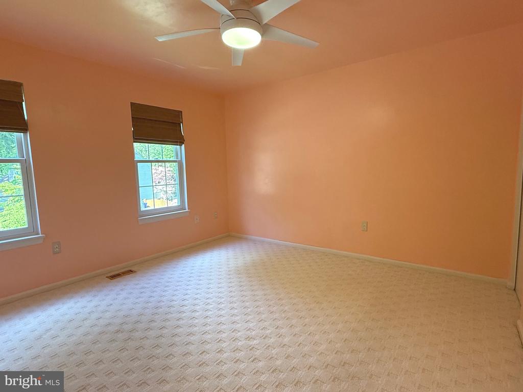 10012 WOOD SORRELS LANE