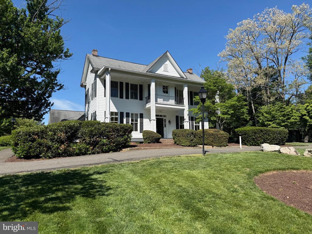 10012 WOOD SORRELS LANE