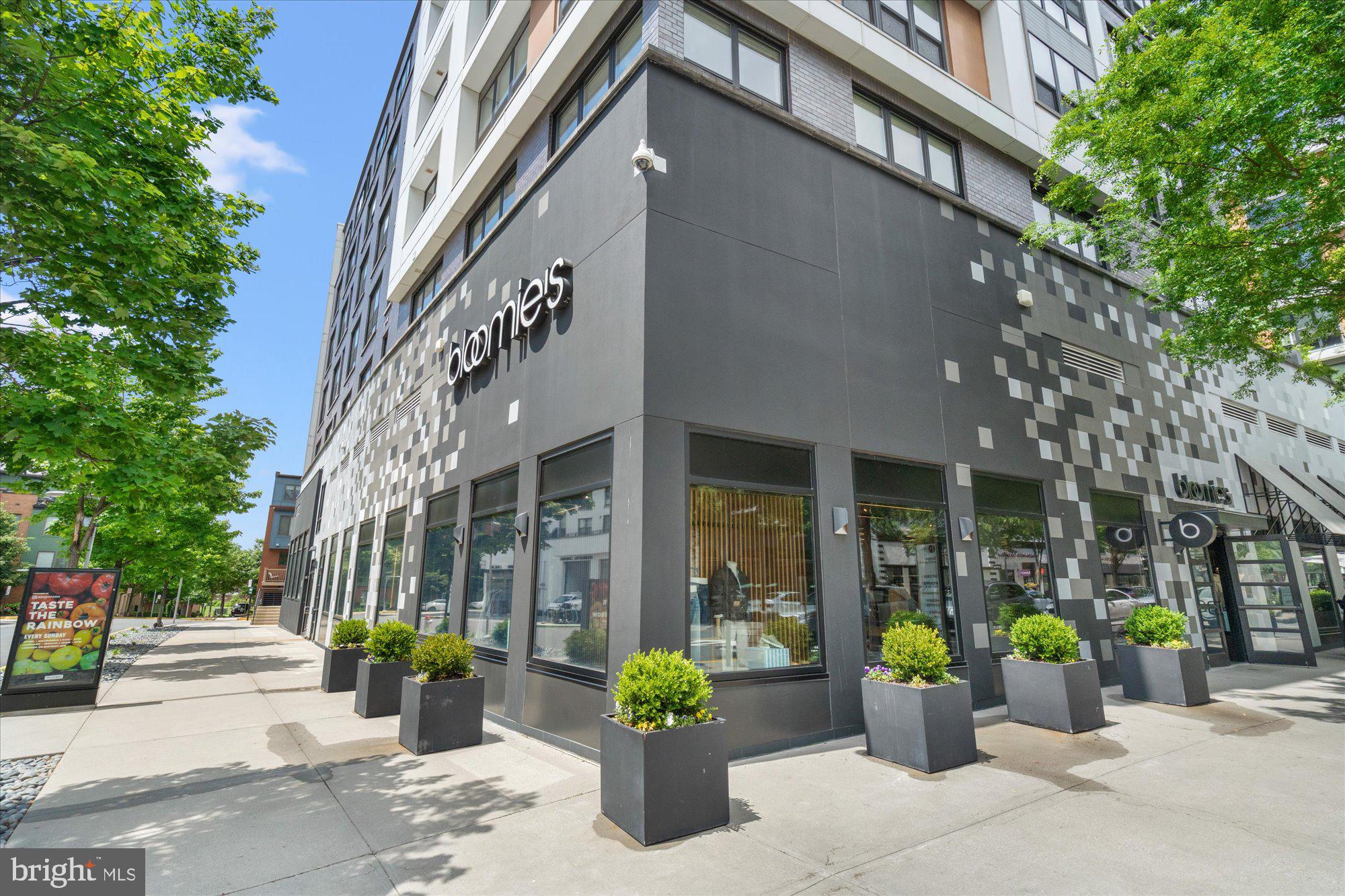 3012 DISTRICT AVENUE