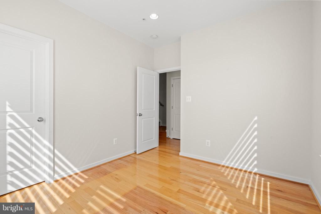 3012 DISTRICT AVENUE