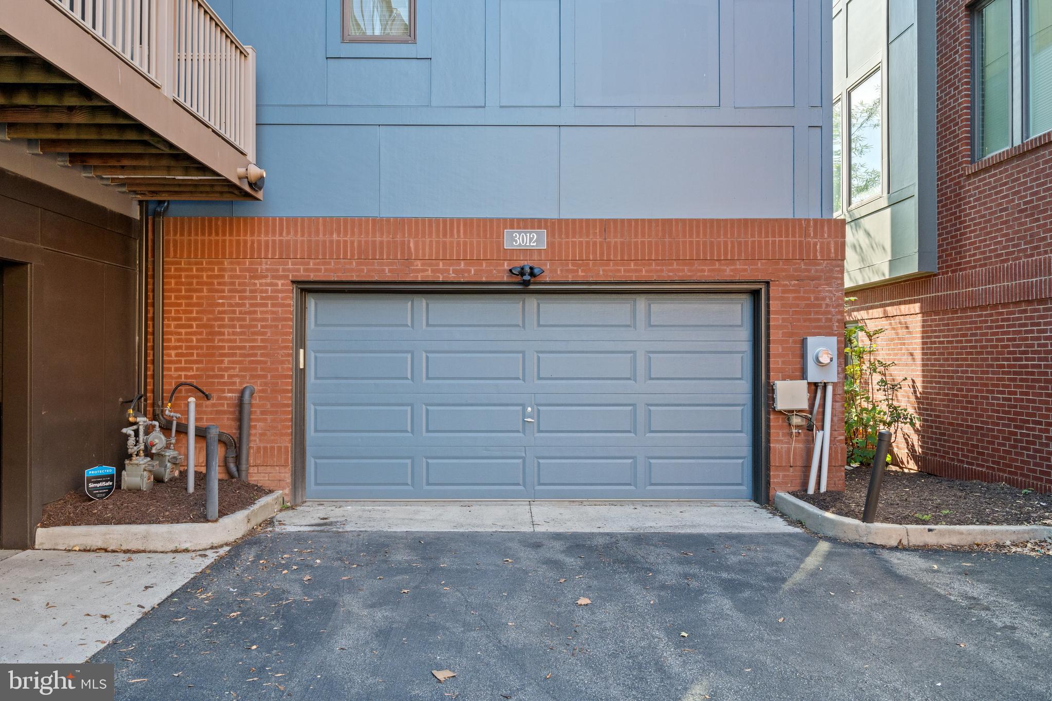 3012 DISTRICT AVENUE