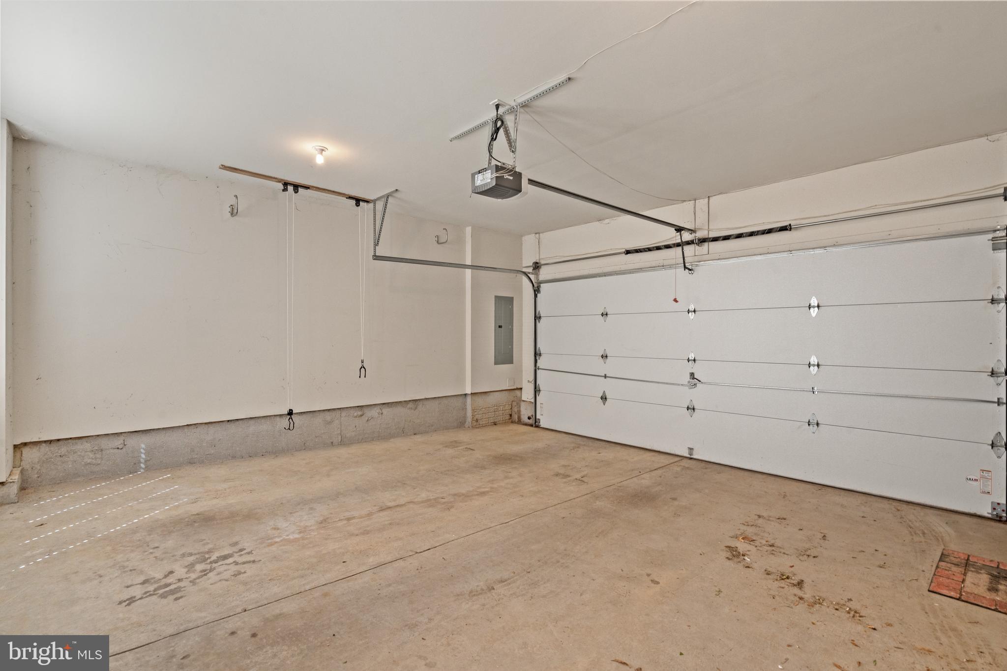 3012 DISTRICT AVENUE