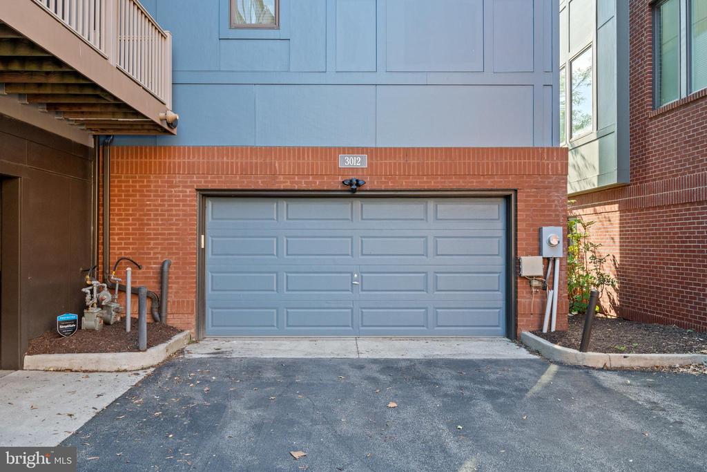 3012 DISTRICT AVENUE