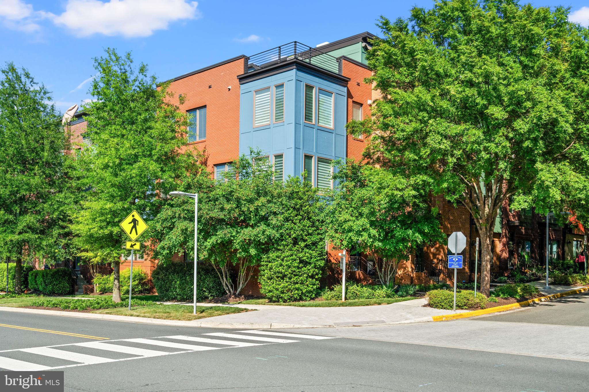 3012 DISTRICT AVENUE
