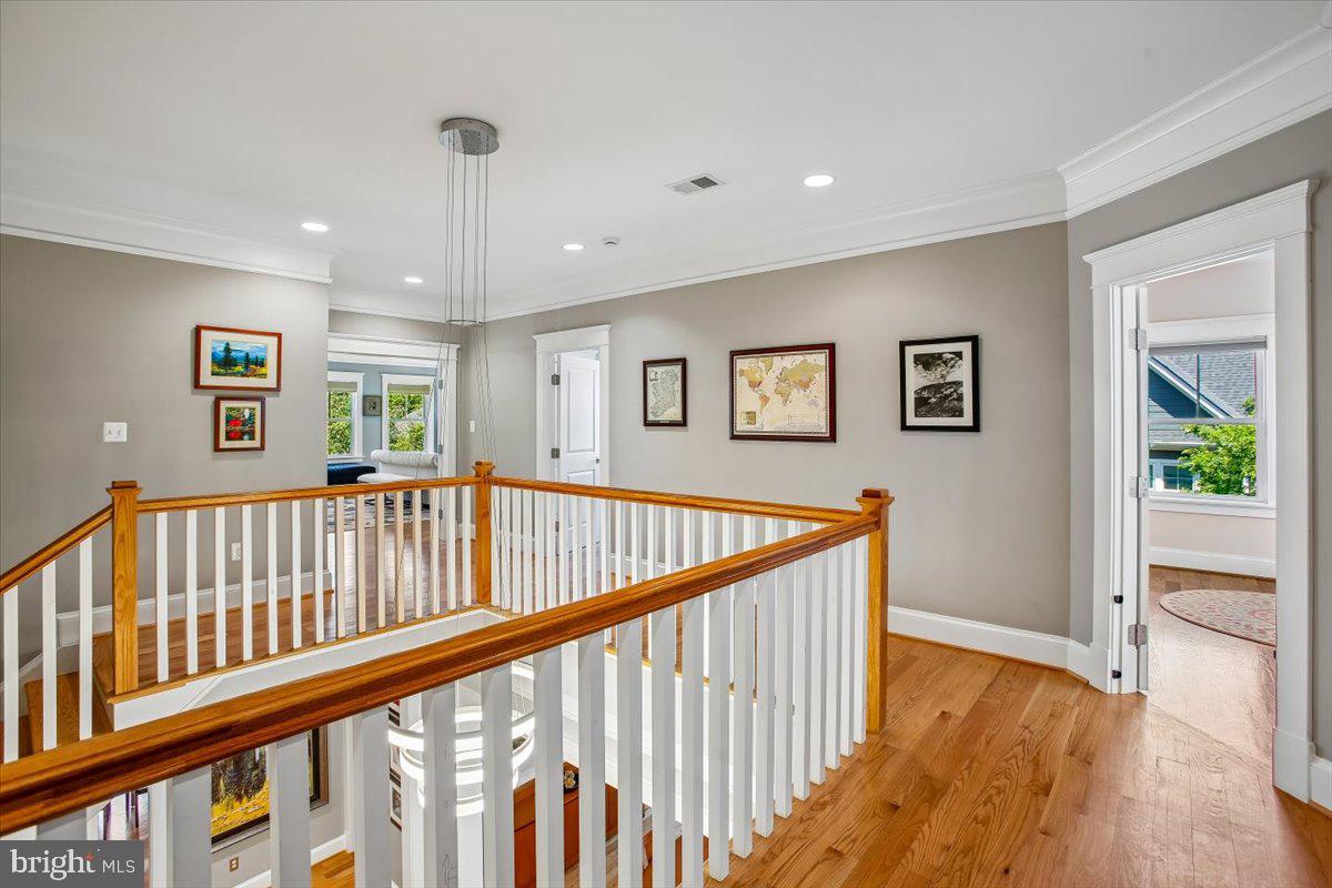 2134 EMILYS LANE