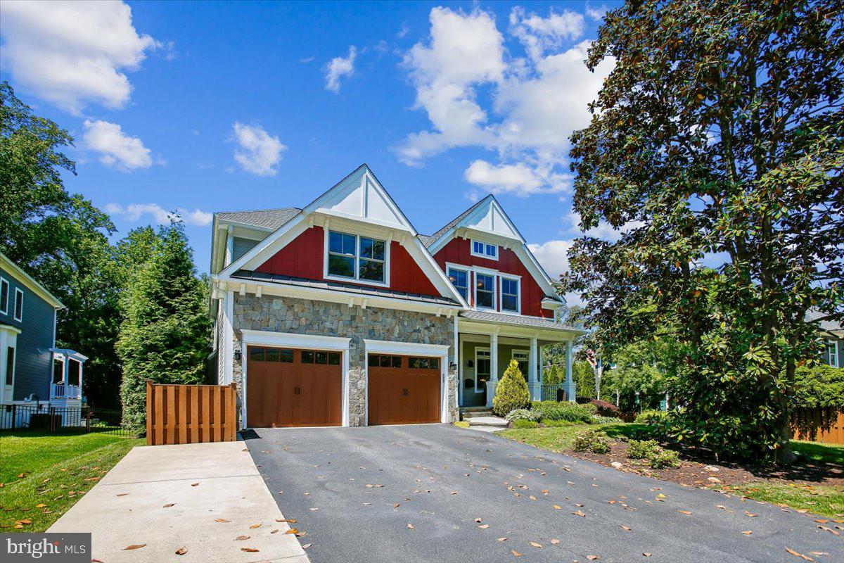 2134 EMILYS LANE