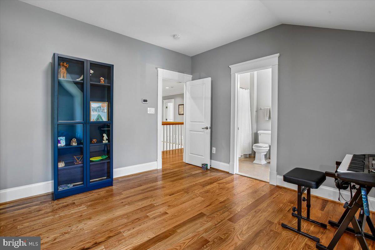 2134 EMILYS LANE